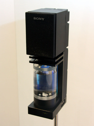 Illustration for article titled Sony Retro-Looking Fuel Cell Battery Is a Speaker Is a Charger